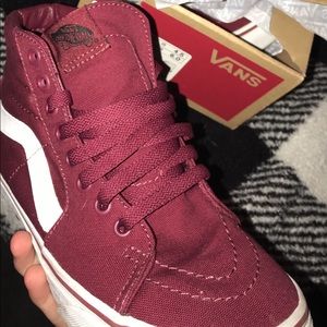 maroon vans